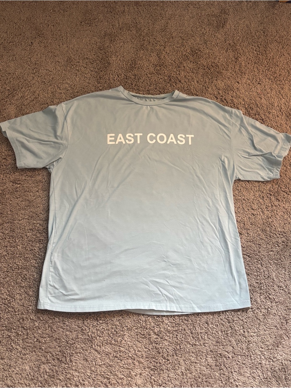 🌸 4 for $10 🌸 East Coast Light Blue Graphic Tee